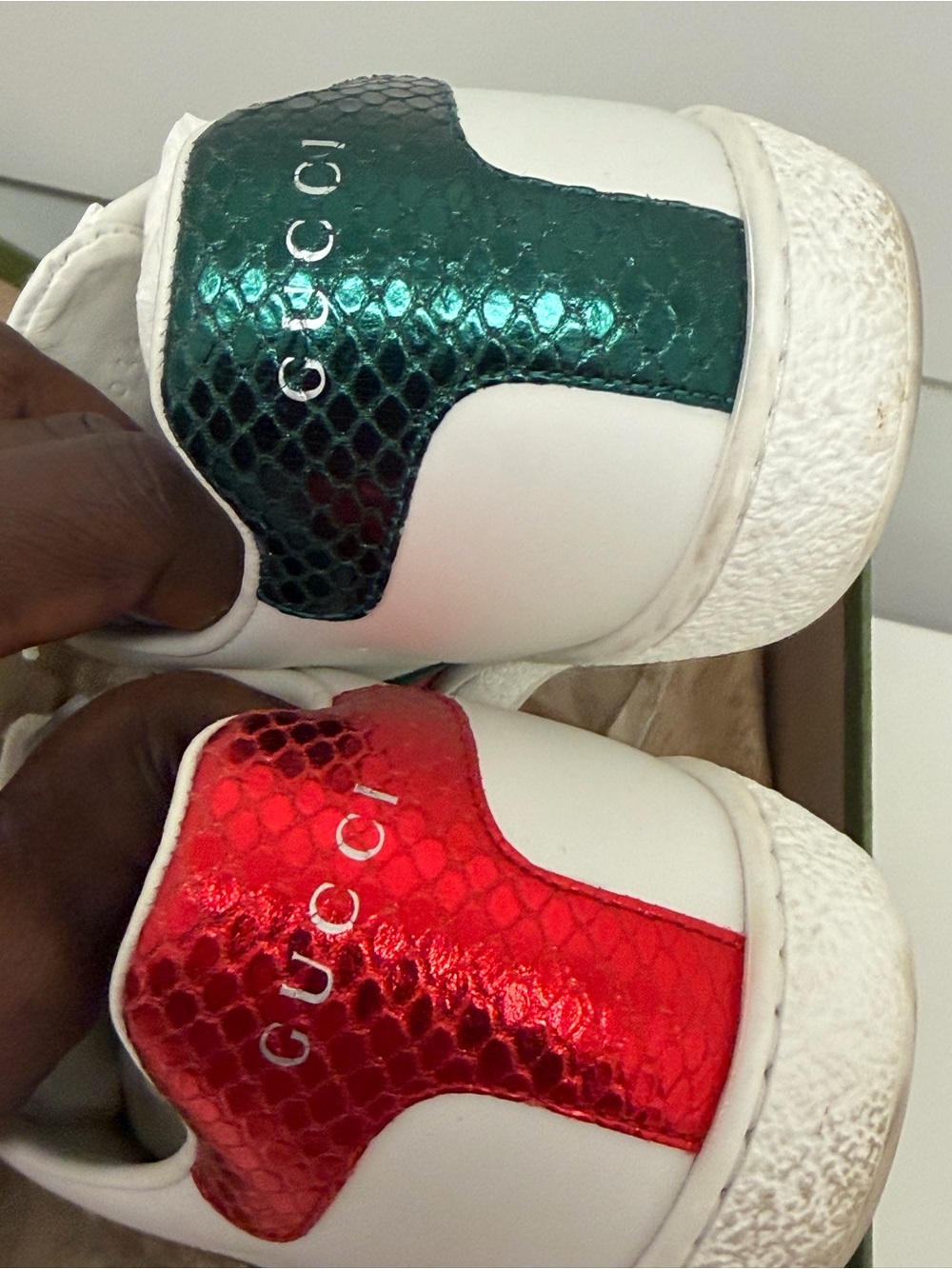 Gucci Women's Ace sneaker with bee- Size 37 - Picture 9 of 14